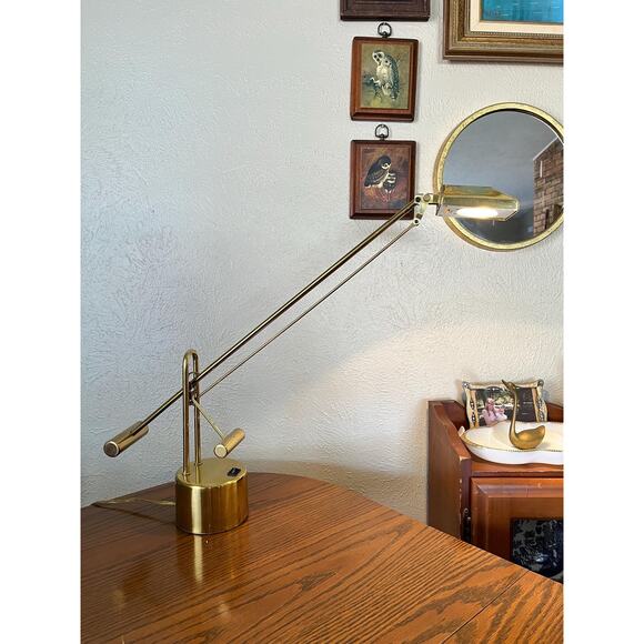 1970’s Postmodern Brass Pendulum Desk Lamp - Picture 8 of 10